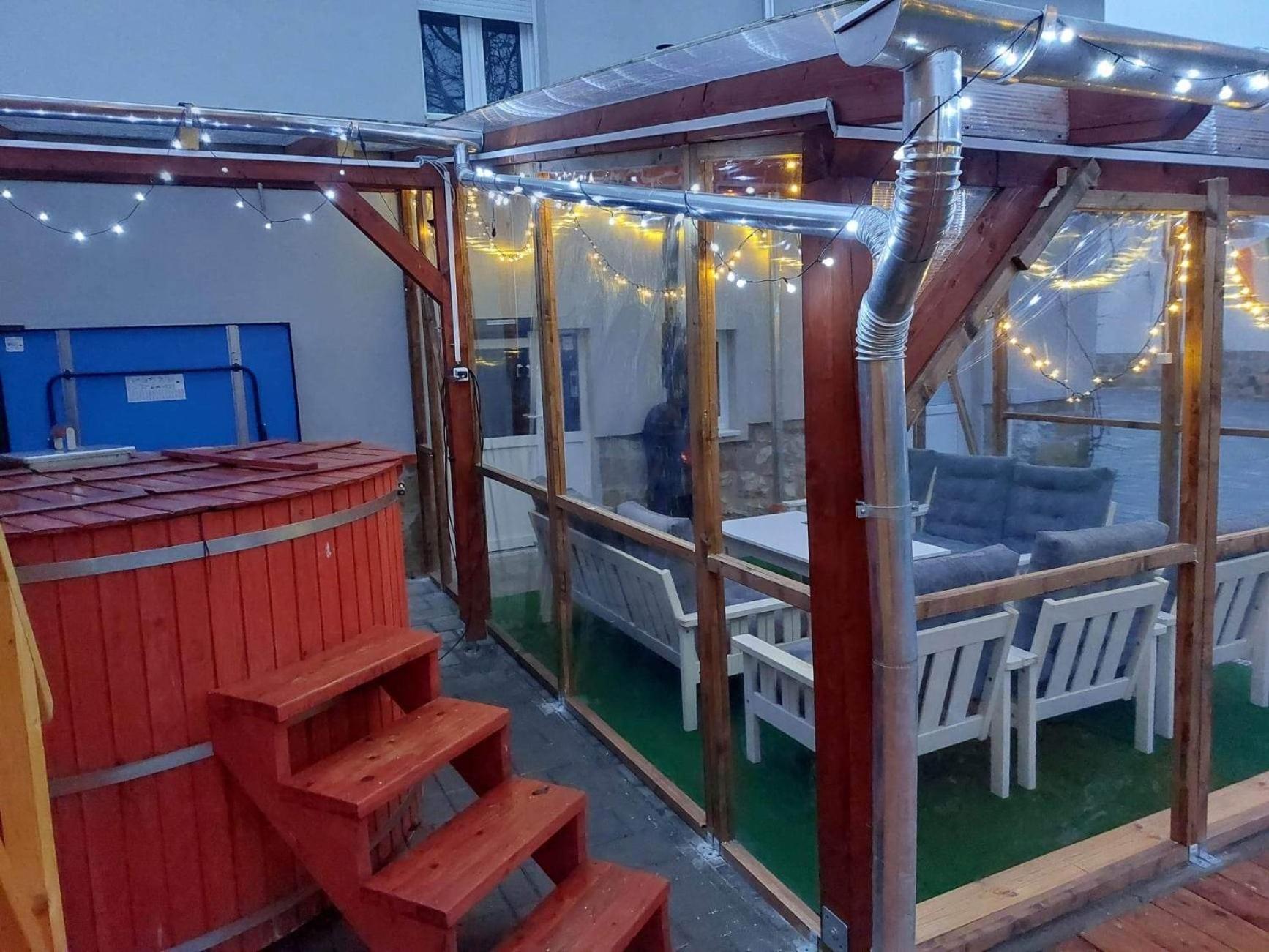 E-Tekergok Haza Hotell Bukkzserc Exteriör bild